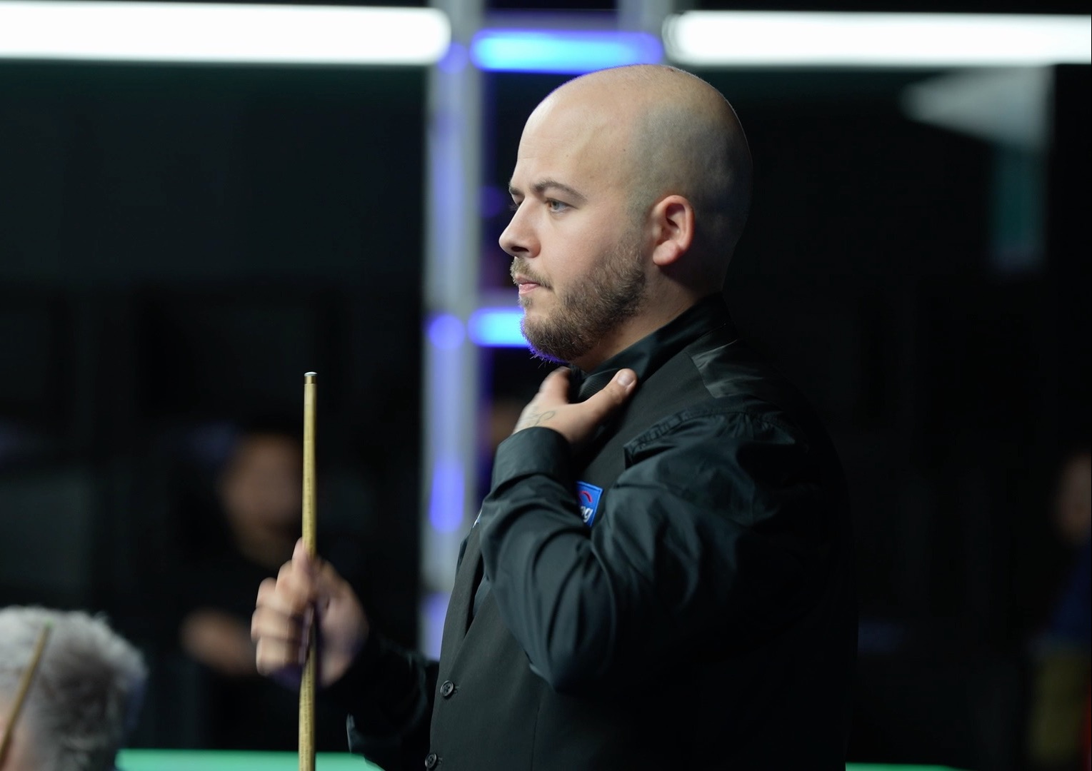 现了两队之 现了两队之