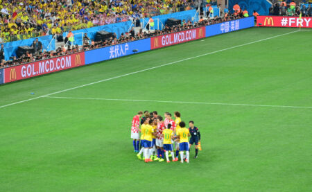 既是承诺也 既是承诺也